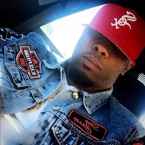 Meet your Posher, Larry